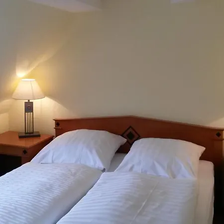 Hotel Schloss 3*
